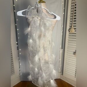 Modern Queen Kids Far Away Land White Feather Tulle Cape 3-8Y